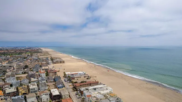 $1,375,000 | 5121 Breakwater Way, Oxnard, CA 93035