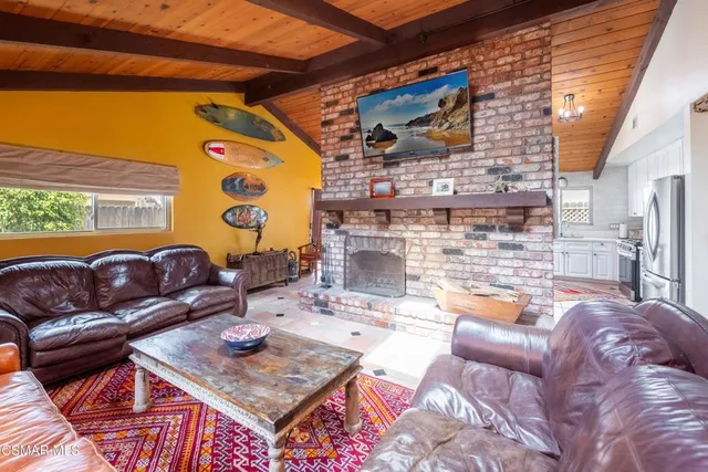 $1,375,000 | 5121 Breakwater Way, Oxnard, CA 93035