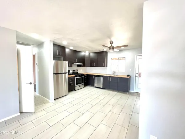 $2,150 | 2235 East Victory Drive, Tempe, AZ 85288