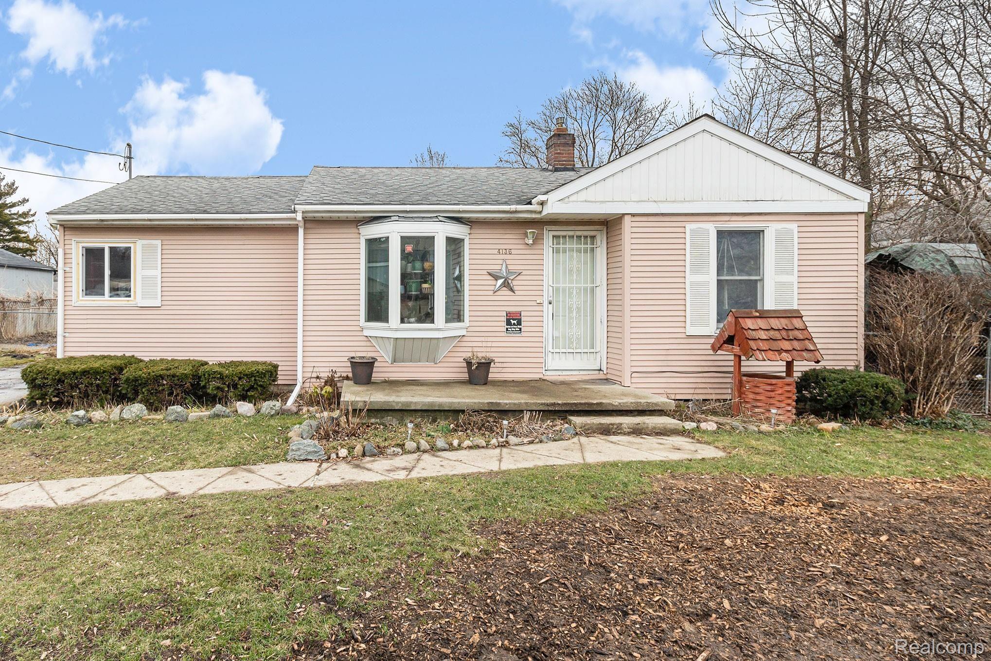 4136 Beryl Road Flint, MI 48504 - Photo 1 of 20 IMG_6093.jpg