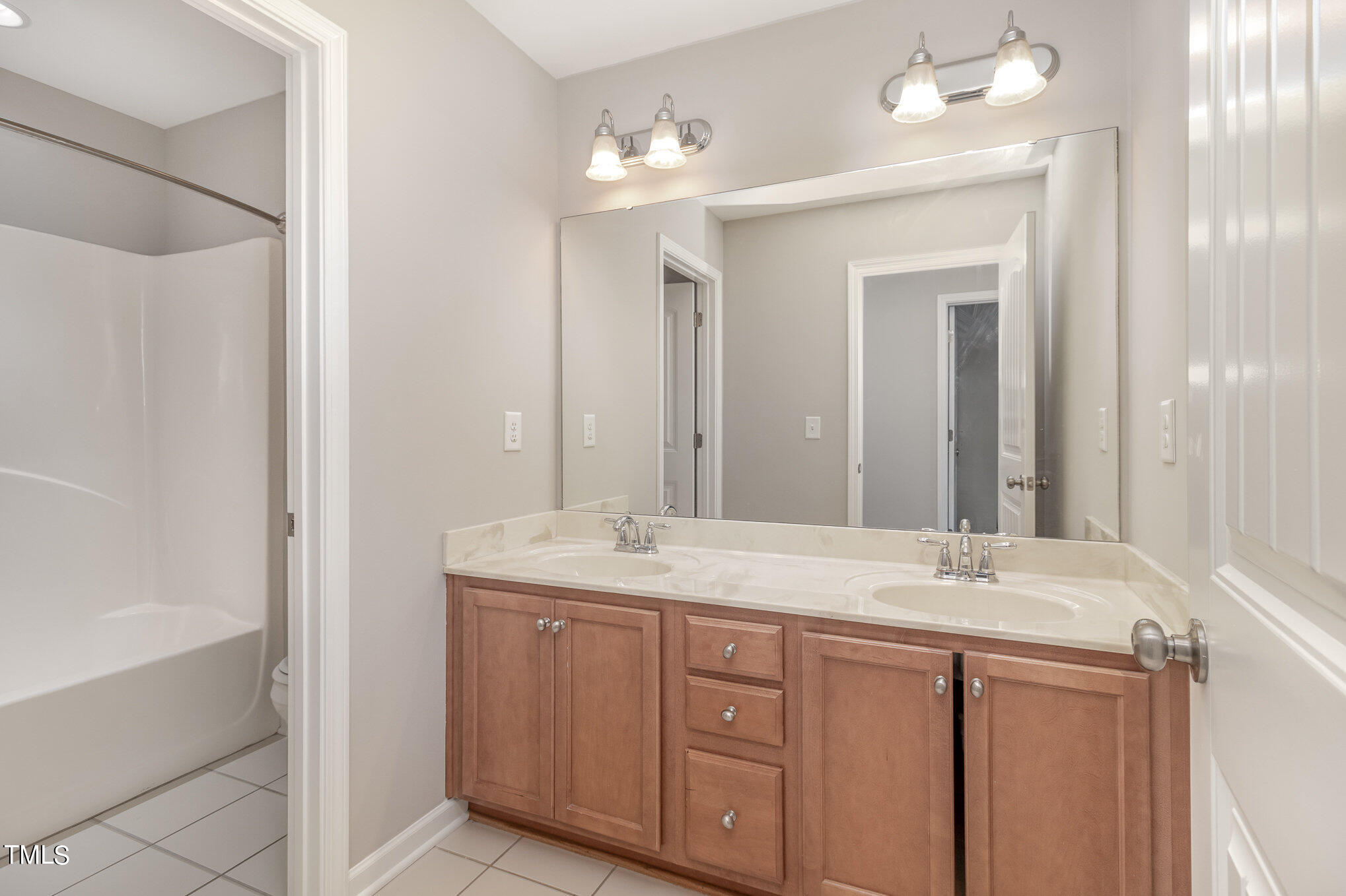 2418 Memory Ridge Drive Raleigh, NC 27606 - Photo 23 of 27 023_img_4678-edit