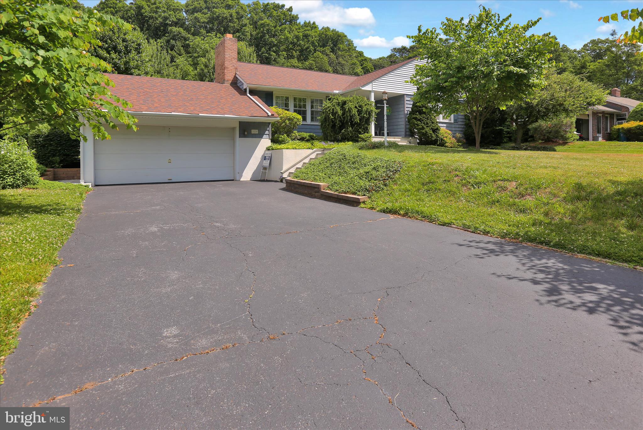 2520 Hopewell Road Elverson, PA 19520 - Photo 4 of 37 4U9A2755