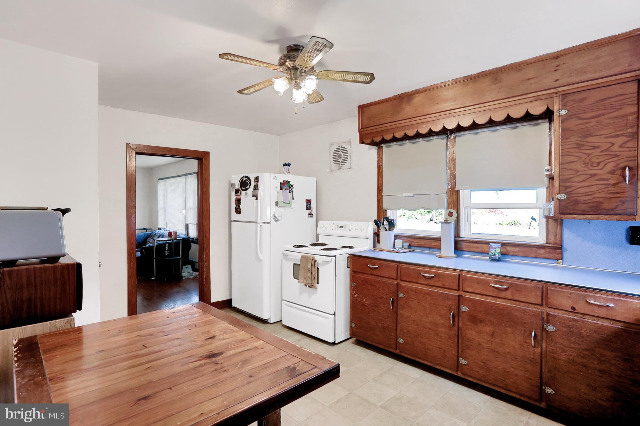 2628 Walnut Bottom Road Carlisle, PA 17015 - Photo 5 of 31 Gallery Image 5