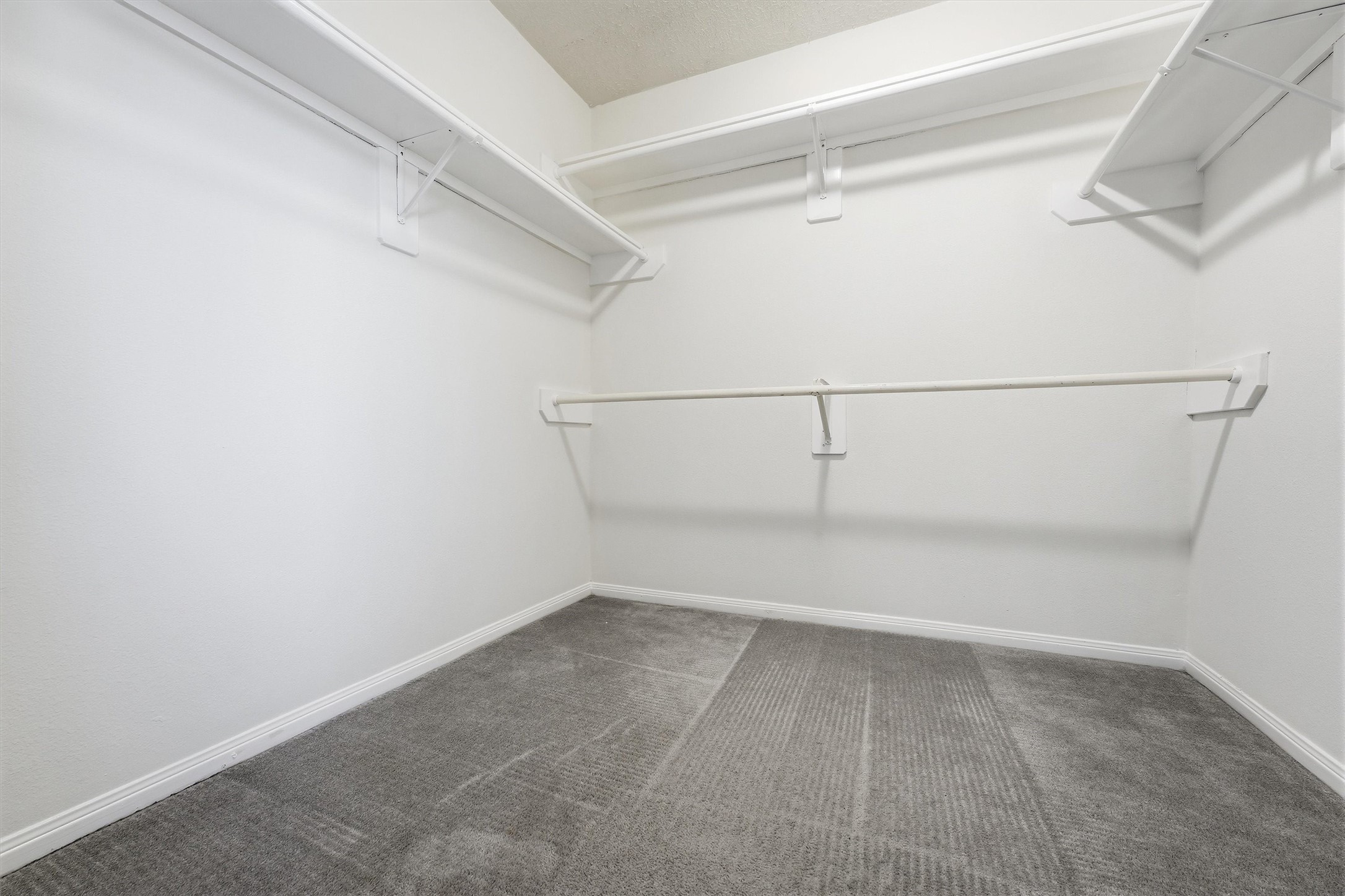 20531 Spring Bluff Lane Spring, TX 77388 - Photo 15 of 22 Master closet