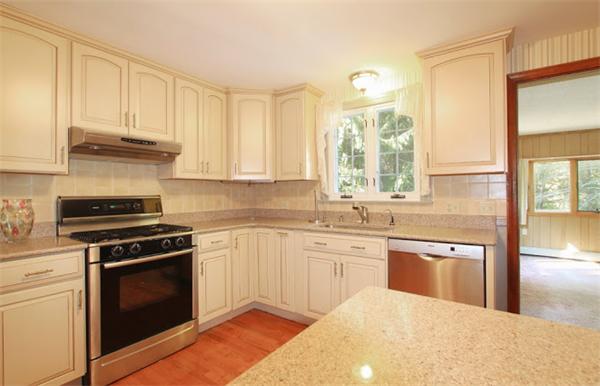 47 Alder Road Westwood, MA 02090 - Photo 5 of 10 Gallery Image 5