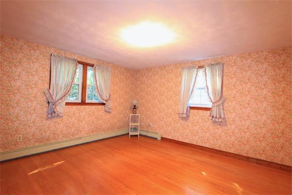 47 Alder Road Westwood, MA 02090 - Photo 6 of 10 Gallery Image 6