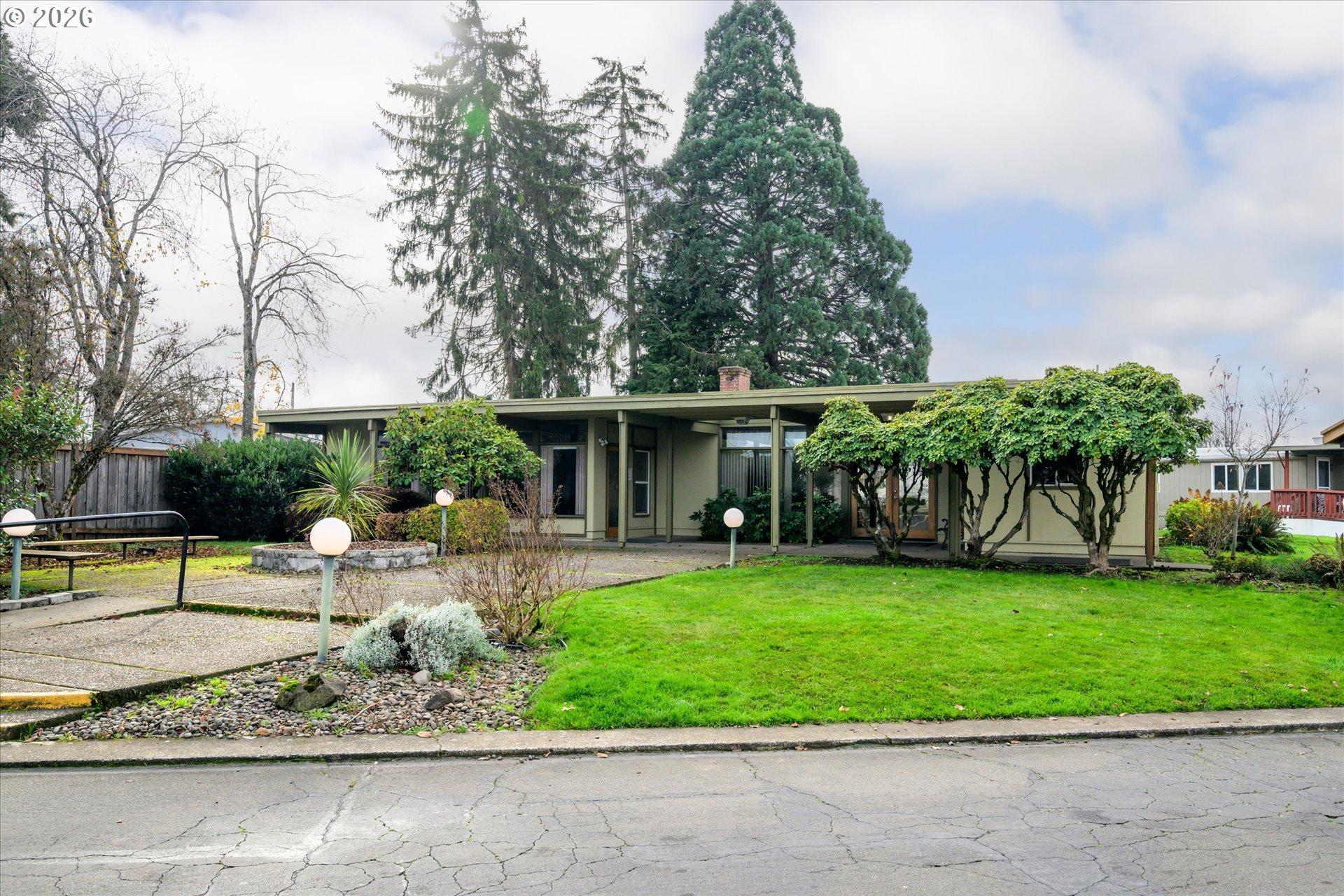 2150 Laura Street, Unit 111 Springfield, OR 97477 - Photo 21 of 21 Gallery Image 21