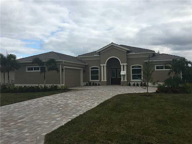 4960 Southeast Inlet Isle Way Stuart, FL 34997 - Photo 1 of 19 Gallery Image 1