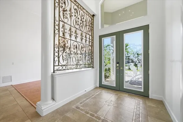 $1,550,000 | 18634 Avenue Capri, Lutz, FL 33558