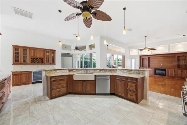 $1,550,000 | 18634 Avenue Capri, Lutz, FL 33558