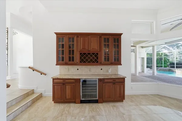 $1,550,000 | 18634 Avenue Capri, Lutz, FL 33558