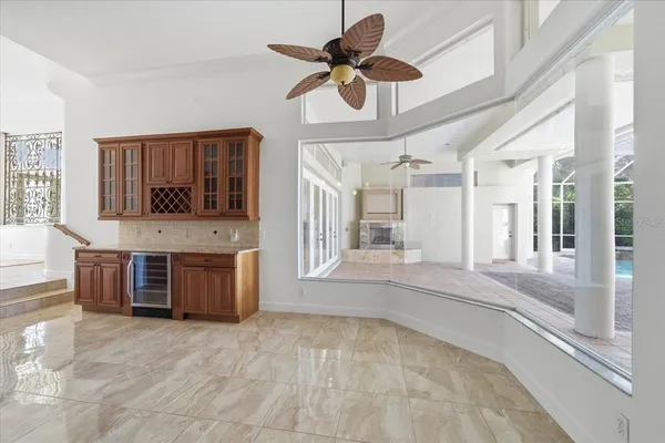 $1,550,000 | 18634 Avenue Capri, Lutz, FL 33558