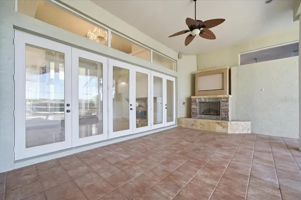 $1,550,000 | 18634 Avenue Capri, Lutz, FL 33558