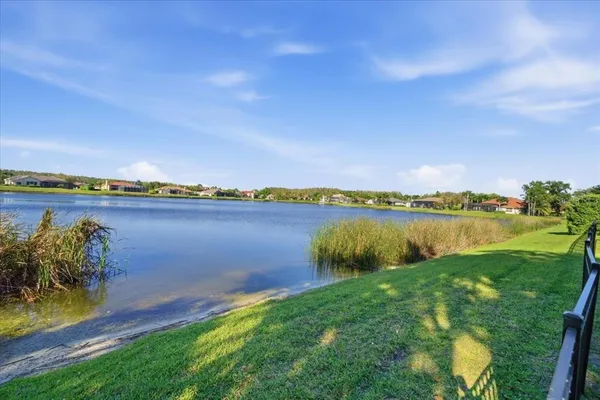 $1,550,000 | 18634 Avenue Capri, Lutz, FL 33558