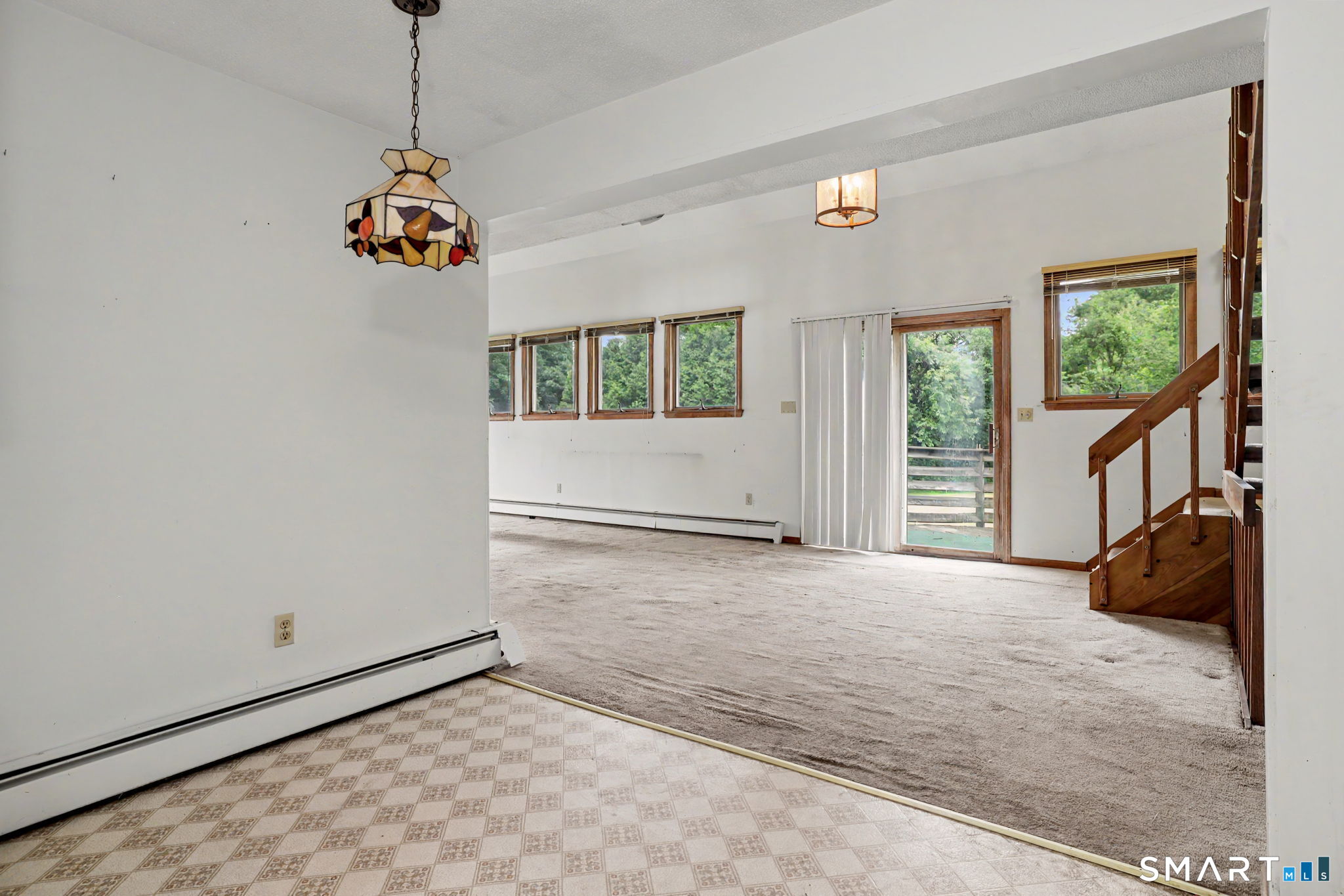 111 Daisy Circle Bristol, CT 06010 - Photo 8 of 40