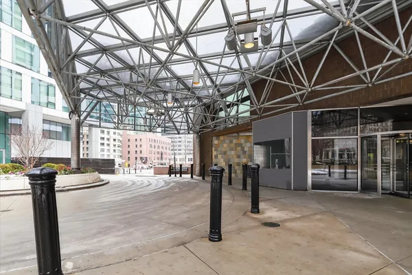 $2,500 | 405 North Wabash Avenue, Unit 3312, Chicago, IL 60611