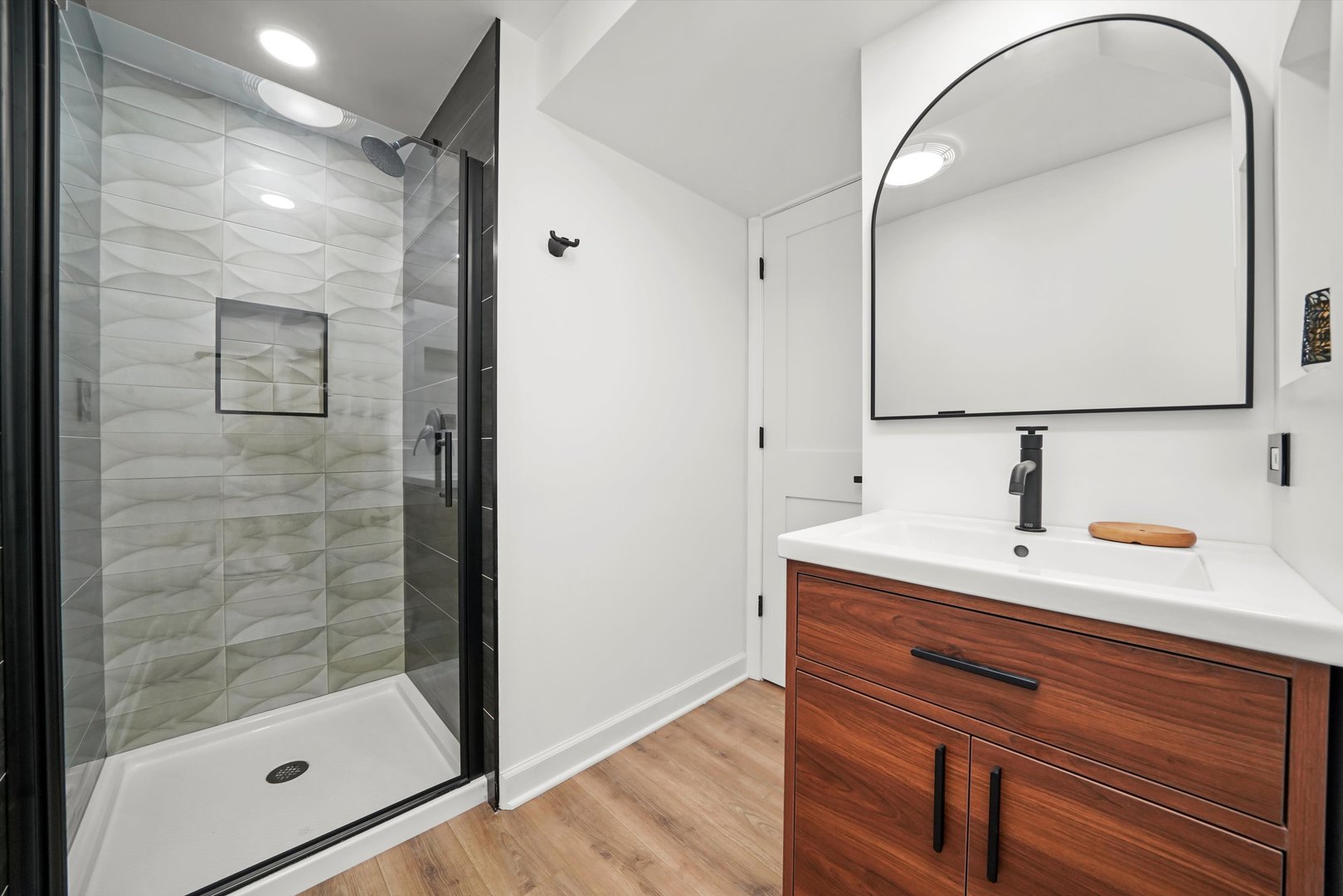 632 White Pine Road Buffalo Grove, IL 60089 - Photo 20 of 27 Gallery Image 20