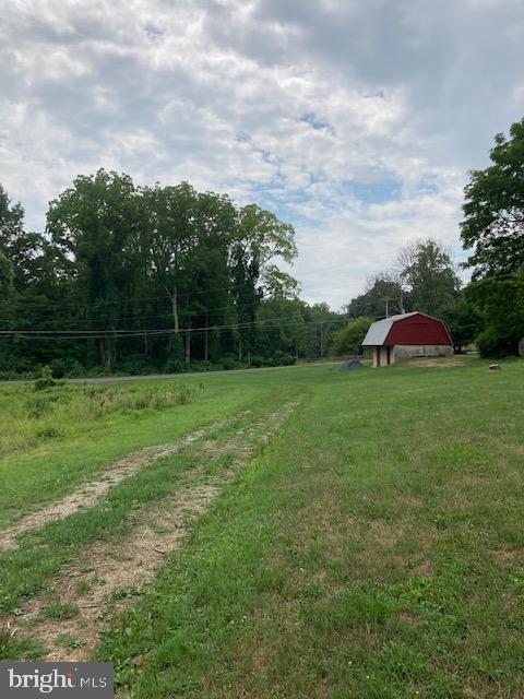 3940 Garfield Road Smithsburg, MD 21783 - Photo 7 of 11 Looking back towards road