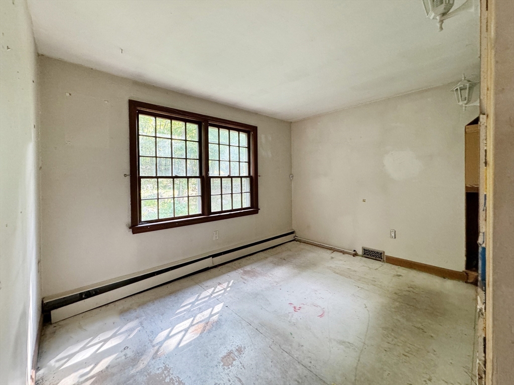 558 Great Road Stow, MA 01775 - Photo 22 of 27 Gallery Image 22
