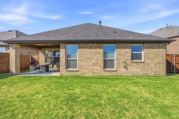 $309,900 | 916 Brittany Drive, Anna, TX 75409
