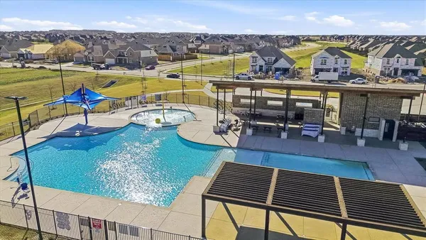 $309,900 | 916 Brittany Drive, Anna, TX 75409