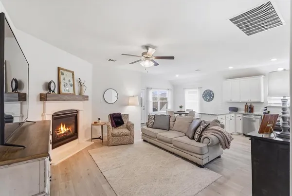 $309,900 | 916 Brittany Drive, Anna, TX 75409