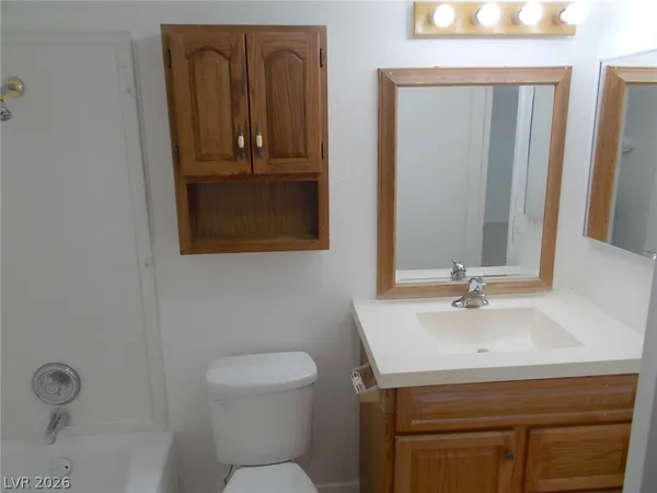 $1,300 | 3994 Visby Lane, Las Vegas, NV 89119