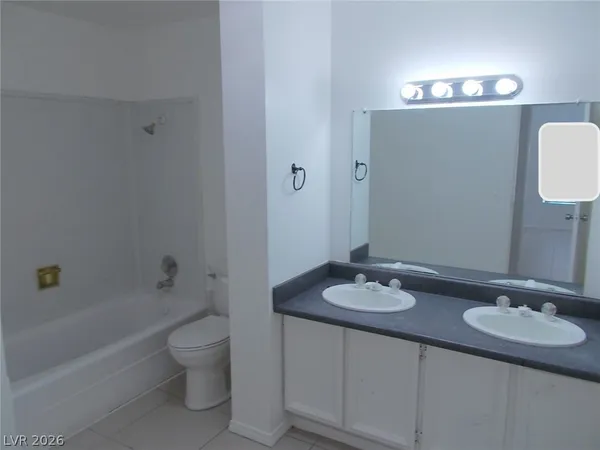 $1,300 | 3994 Visby Lane, Las Vegas, NV 89119