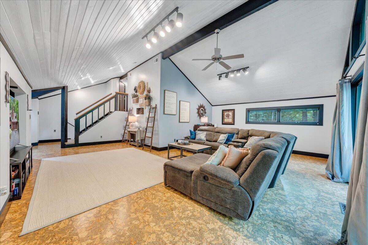 6227 Saddleridge Road Roanoke, VA 24018 - Photo 30 of 86 09-MIB08561