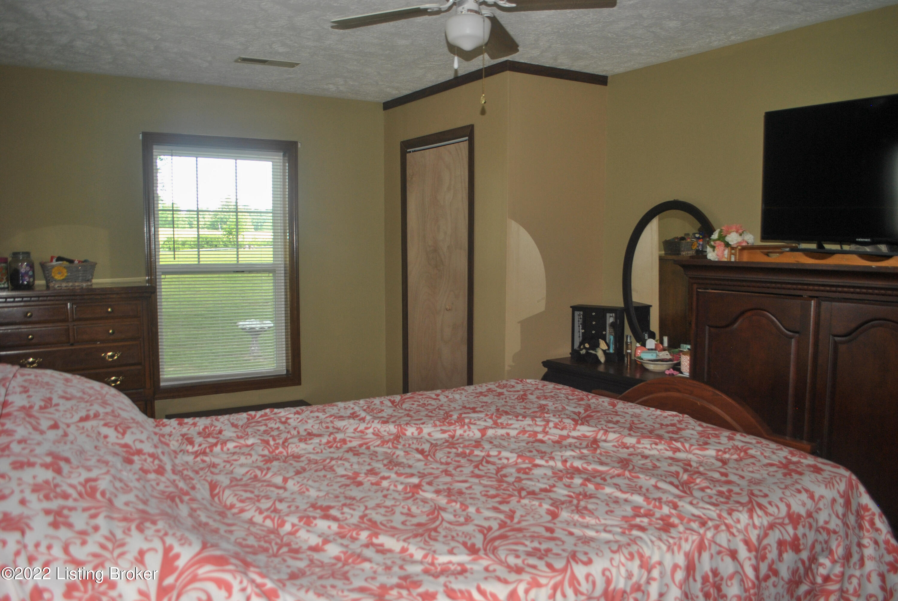 2589 Spurrier Road Big Clifty, KY 42712 - Photo 27 of 28 DSC_0598