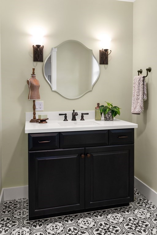 36 Abbey Road, Unit 36 Westwood, MA 02090 - Photo 17 of 31 Gallery Image 17