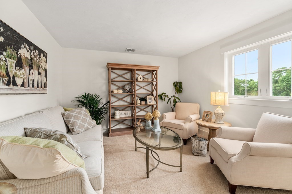 36 Abbey Road, Unit 36 Westwood, MA 02090 - Photo 18 of 31 Gallery Image 18