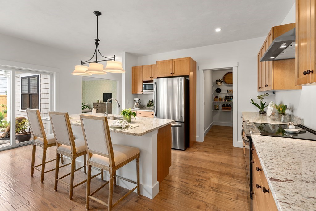 36 Abbey Road, Unit 36 Westwood, MA 02090 - Photo 4 of 31 Gallery Image 4