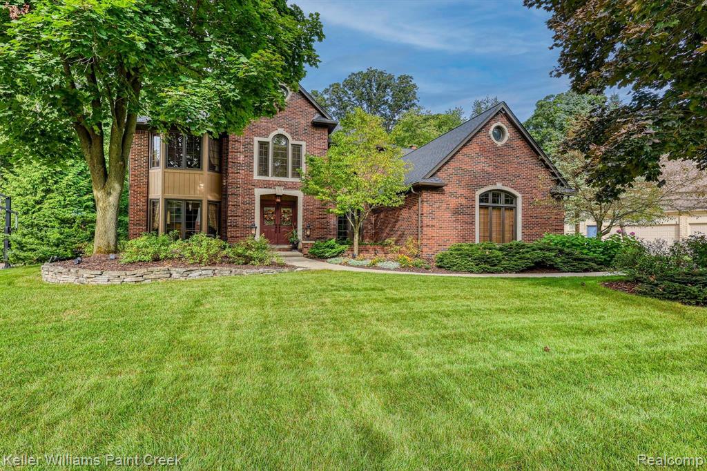 1619 Wakefield Court Rochester Hills, MI 48306 - Photo 1 of 68