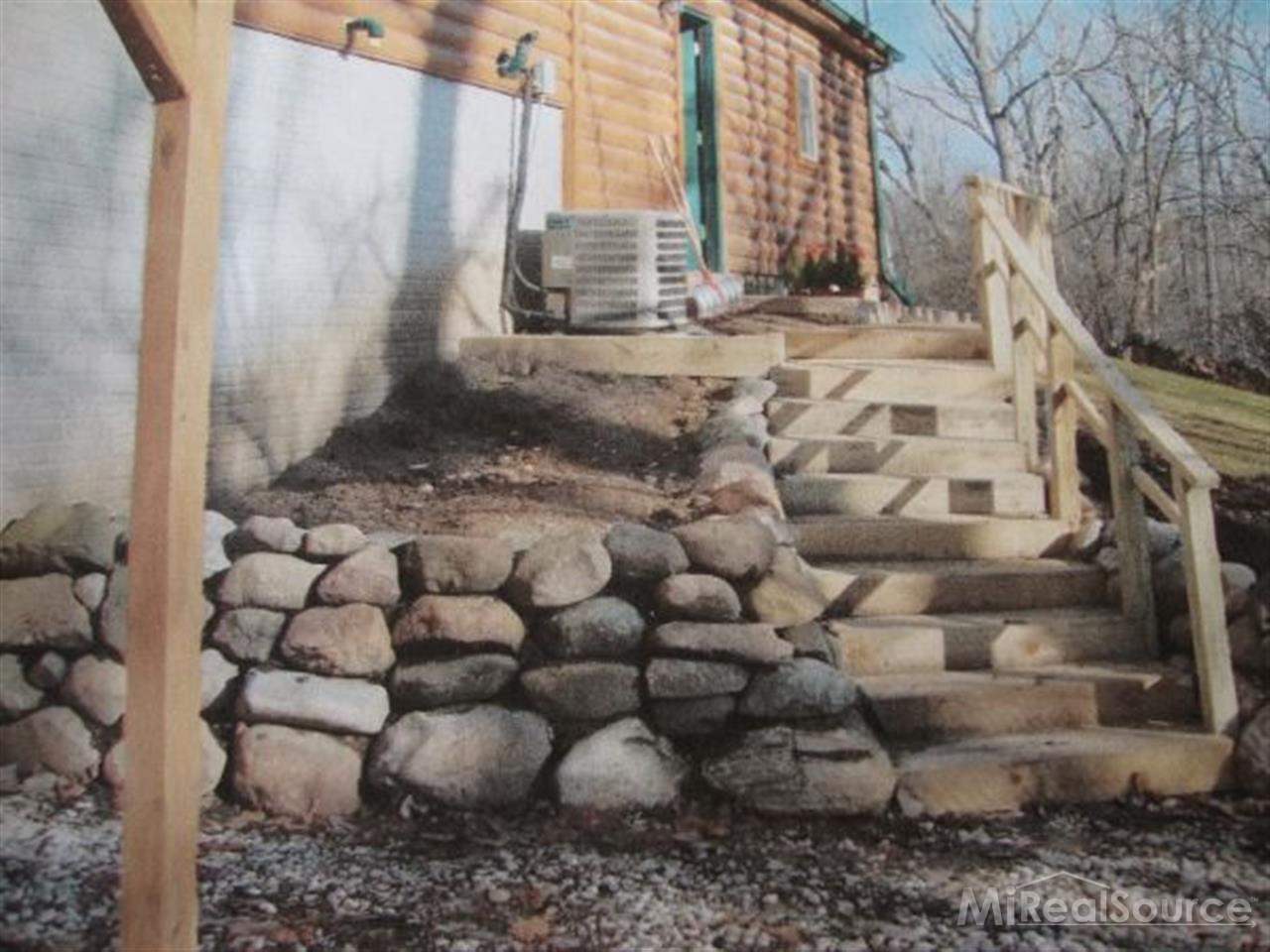 1145 Silver Bell Road Rochester, MI 48306 - Photo 8 of 30 31191562-7.JPG
