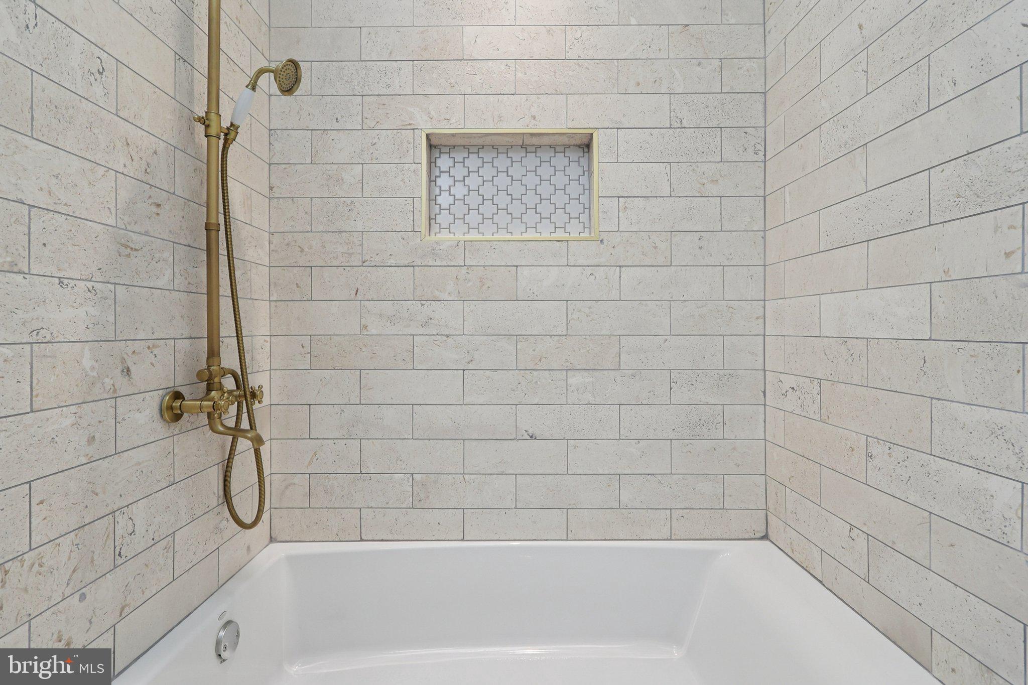 55 P Street Northwest Washington, DC 20001 - Photo 20 of 33 Bathroom