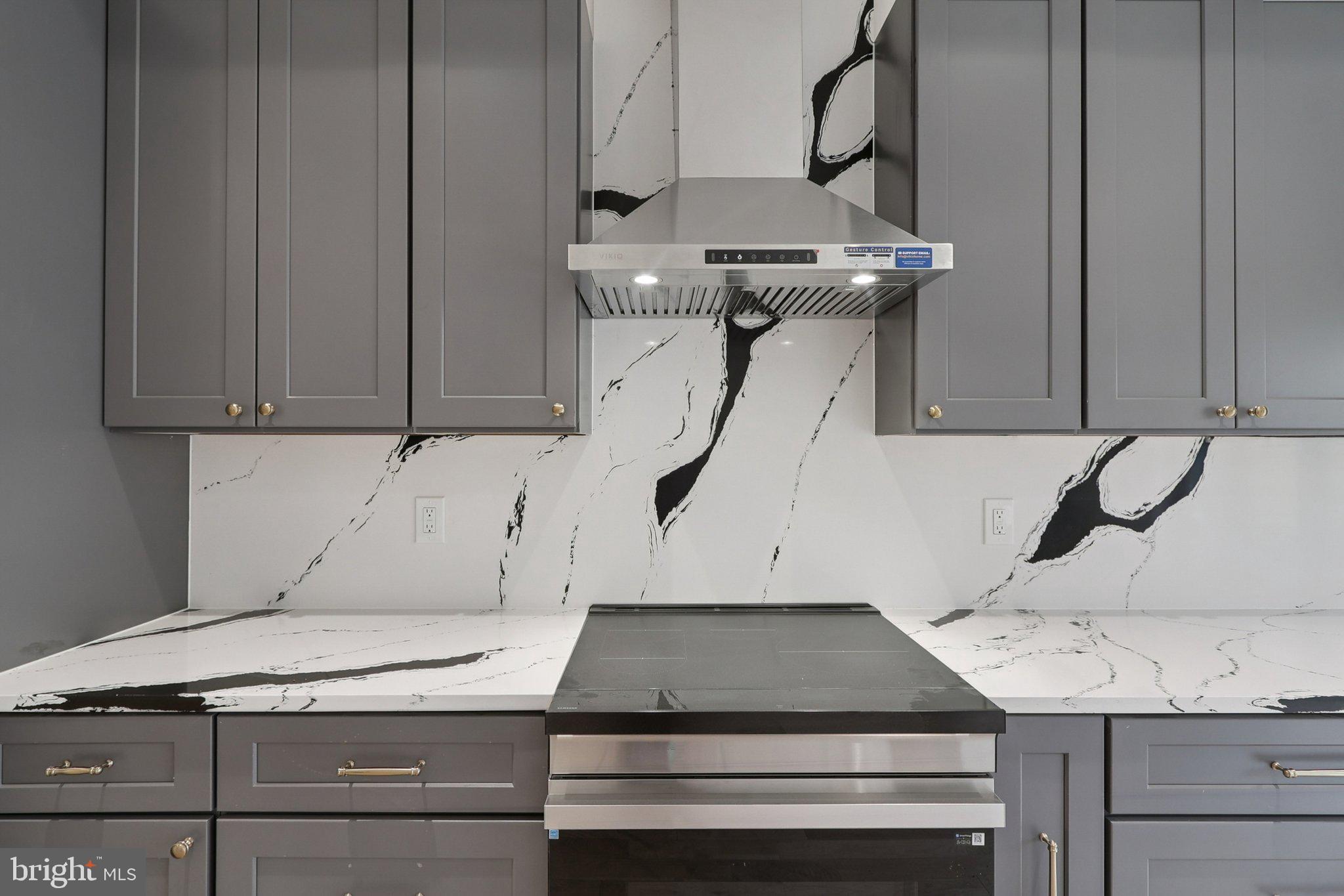 55 P Street Northwest Washington, DC 20001 - Photo 3 of 33 Kitchen