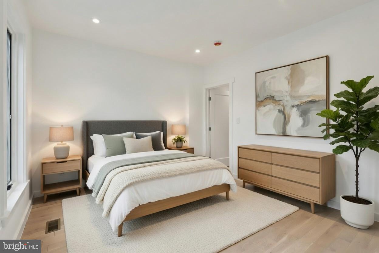 55 P Street Northwest Washington, DC 20001 - Photo 4 of 33 Bedroom