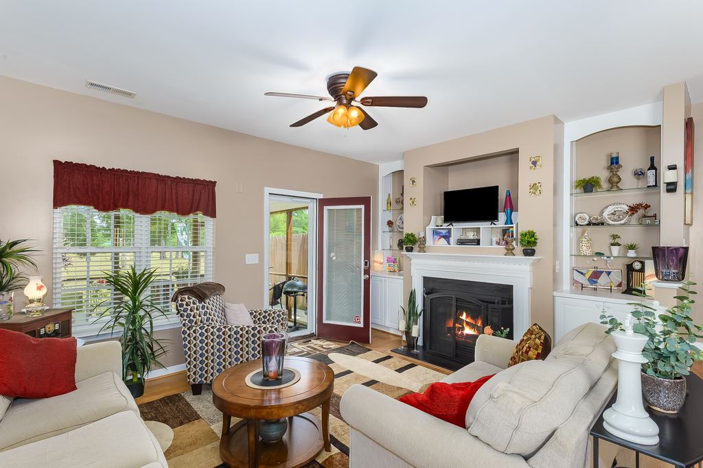 2112 Persimmon Ridge Drive Raleigh, NC 27604 - Photo 11 of 26 Photo 11