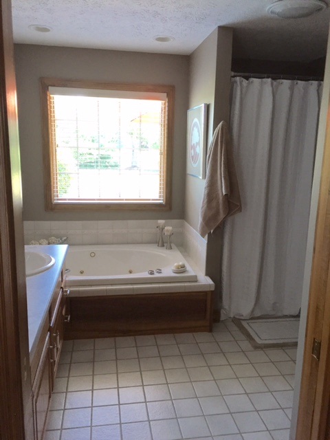 1576 Briar Lane Rochester, IN 46975 - Photo 13 of 23 Gallery Image 13