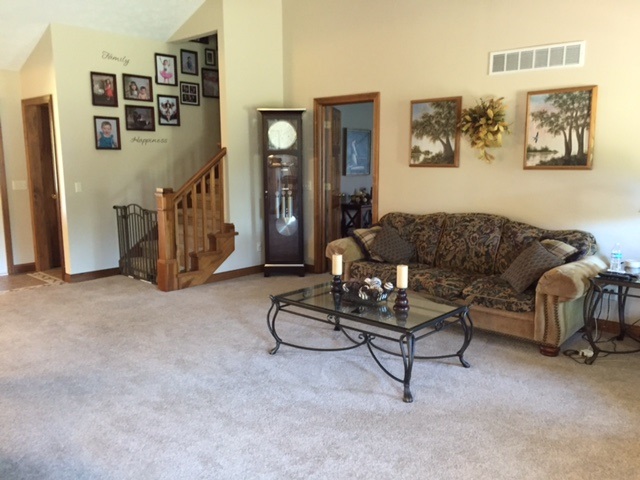 1576 Briar Lane Rochester, IN 46975 - Photo 9 of 23 Gallery Image 9