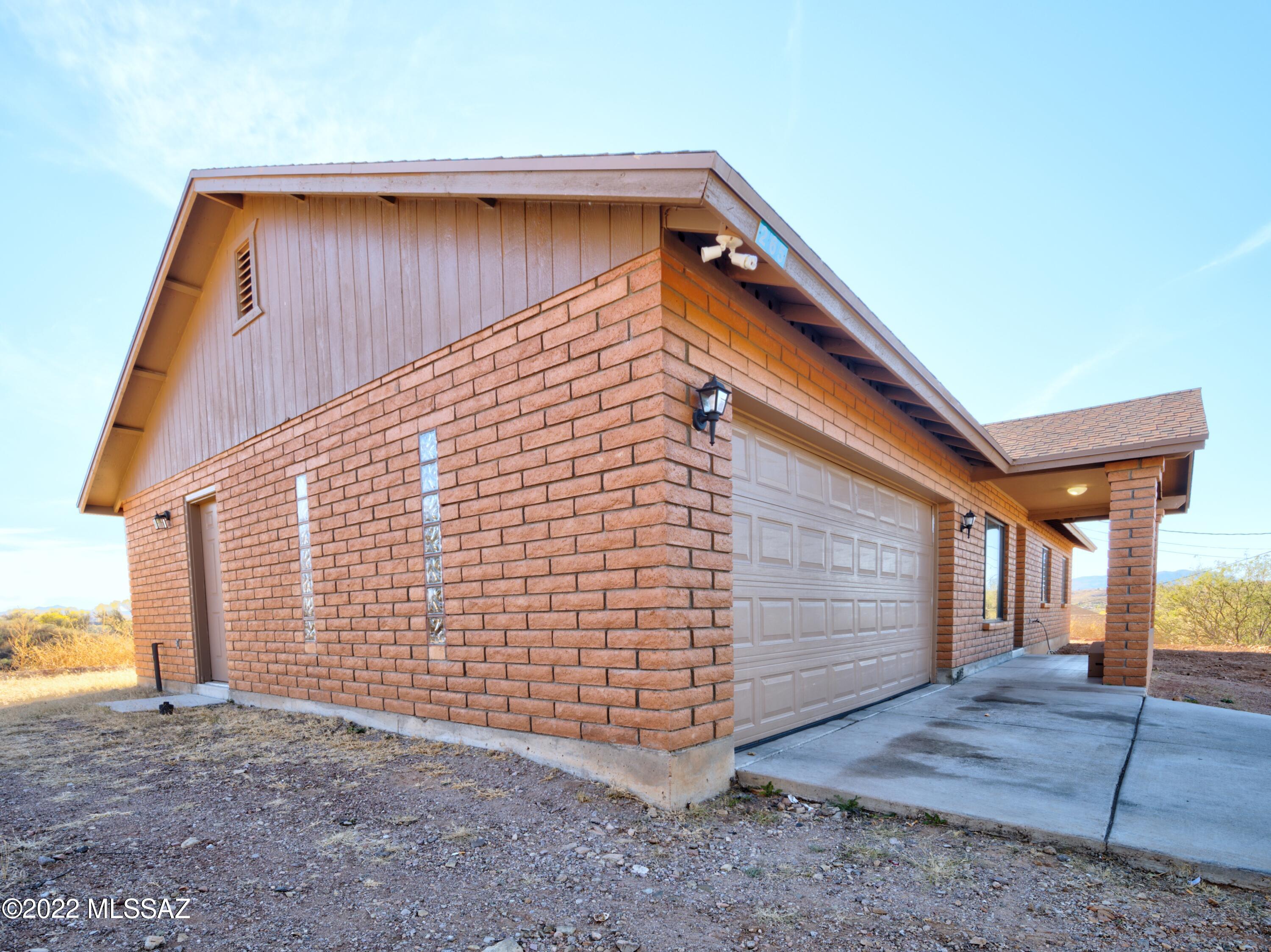 265 B Camino Magnifico Rio Rico, AZ 85648 - Photo 3 of 17