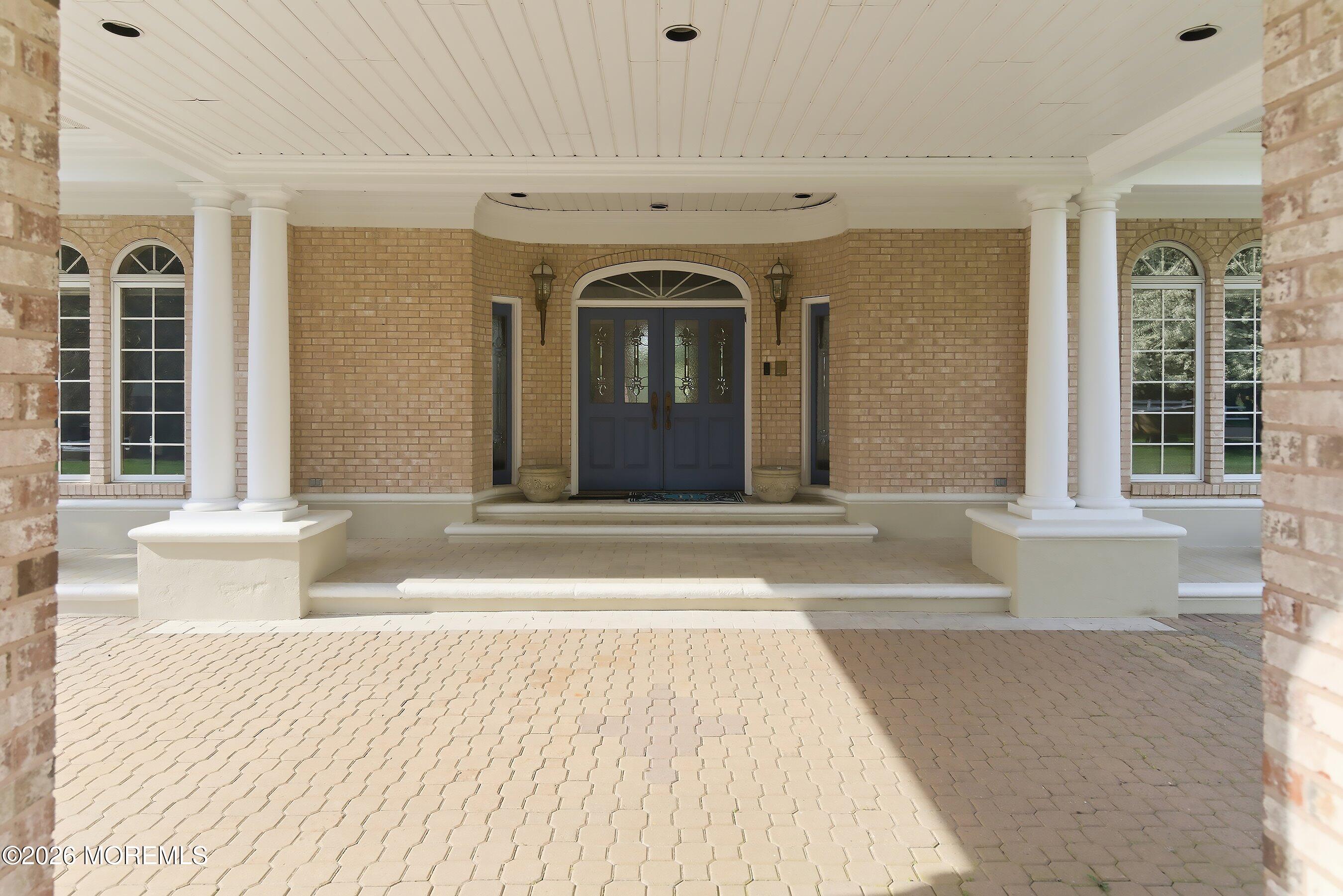 4 Thunder Lane Colts Neck, NJ 07722 - Photo 6 of 60 Paver Drive- Porte-Cochere 1