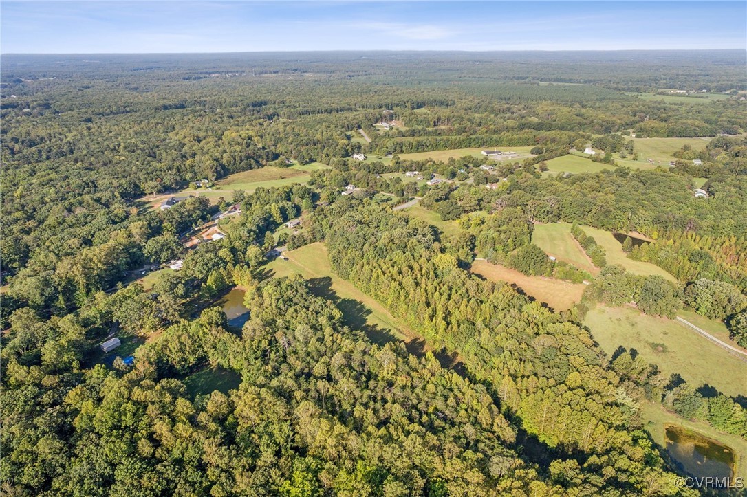 0 Us-250 Gum Spring, VA 23065 - Photo 10 of 14 a view of an ocean