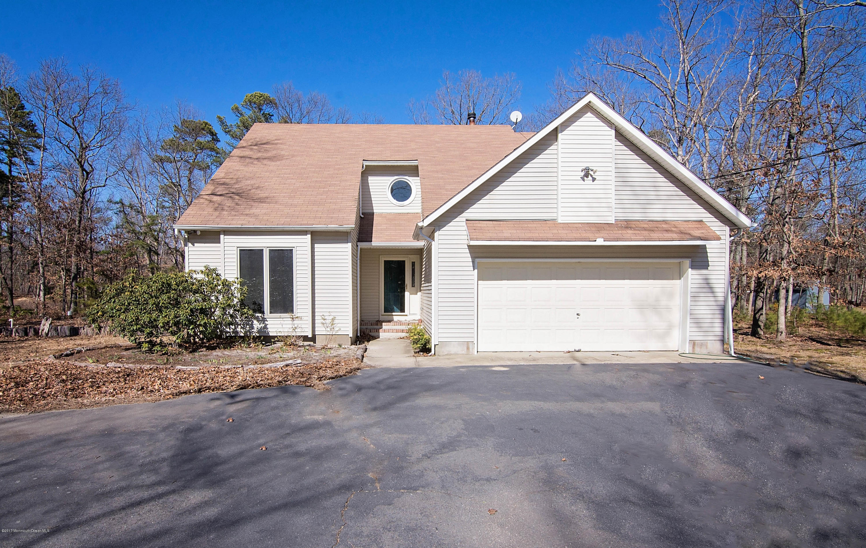 951 Toms River Road Jackson, NJ 08527 - Photo 1 of 32 _RMJ7940.jpg edit front