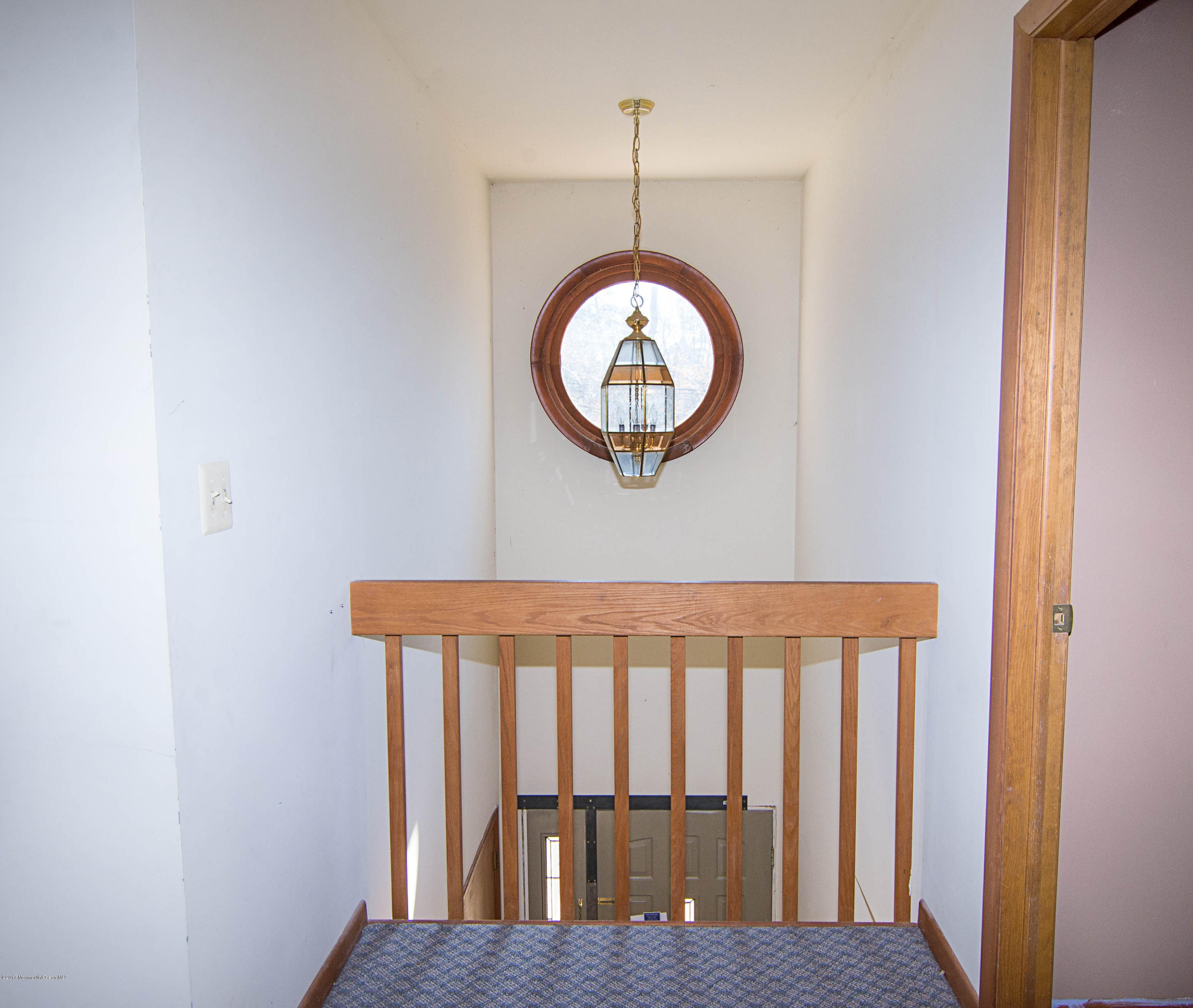 951 Toms River Road Jackson, NJ 08527 - Photo 25 of 32 _RMJ7866.jpg edit hallway
