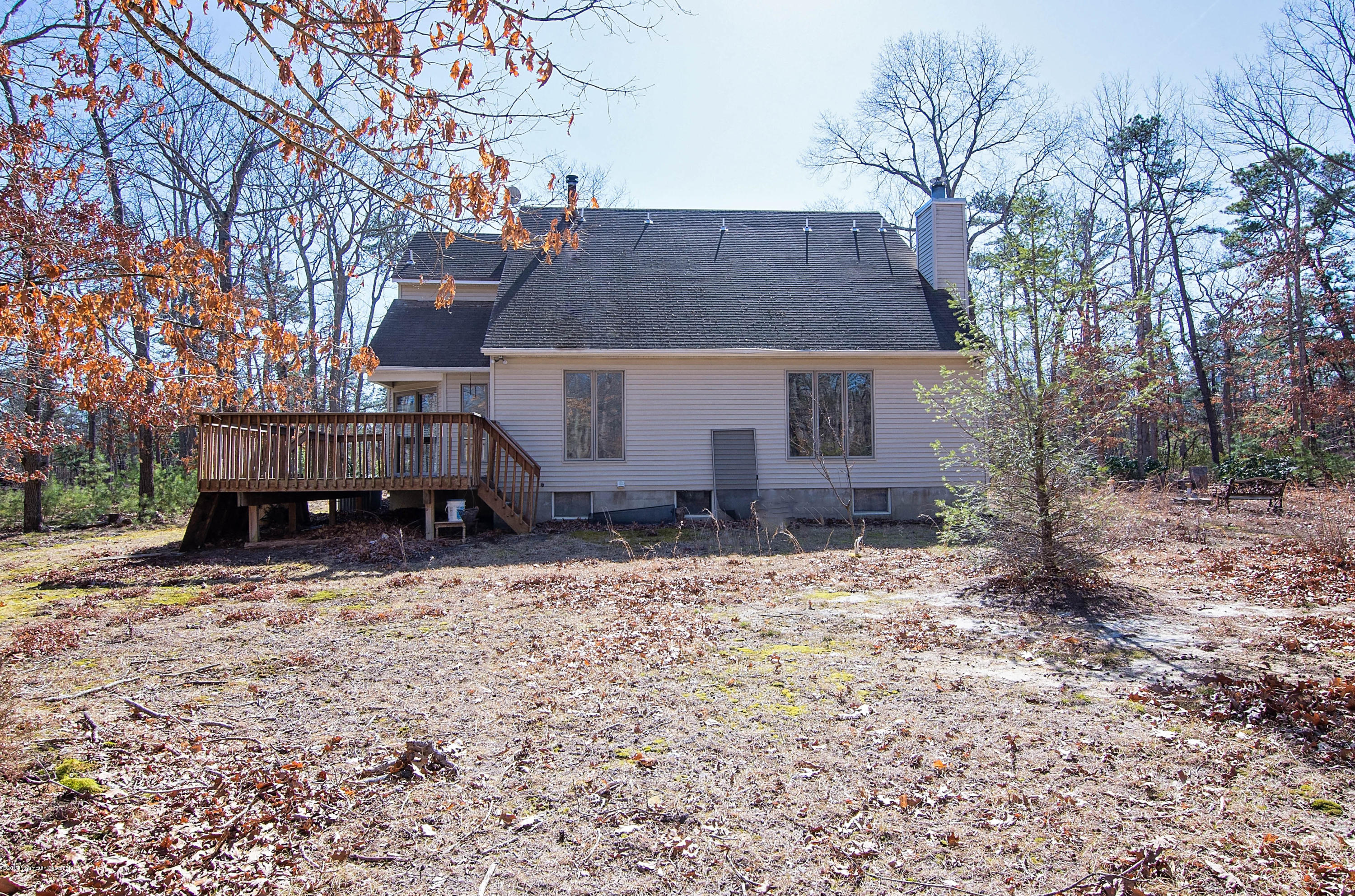 951 Toms River Road Jackson, NJ 08527 - Photo 31 of 32 _RMJ7919.jpg edit back of houes