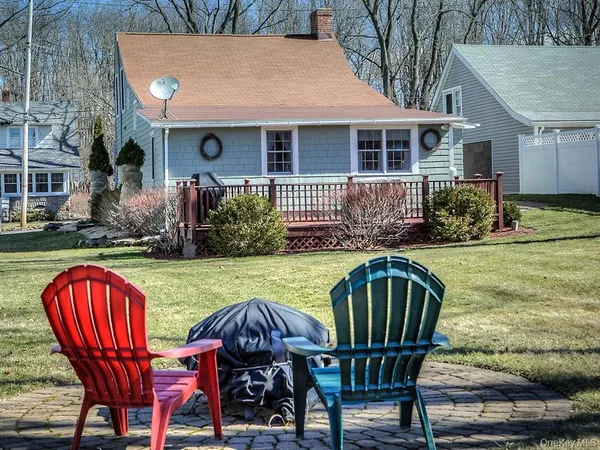 $525,000 | 27 Edenville Road, Warwick, NY 10990