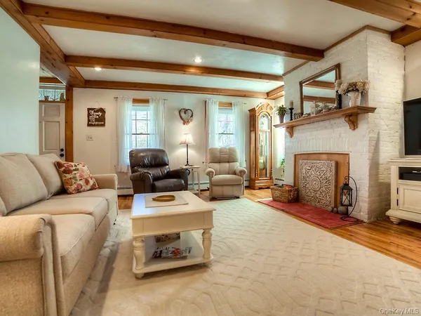 $525,000 | 27 Edenville Road, Warwick, NY 10990