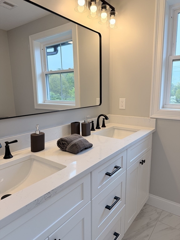 9 Acton Road, Unit 6 Chelmsford, MA 01824 - Photo 6 of 33